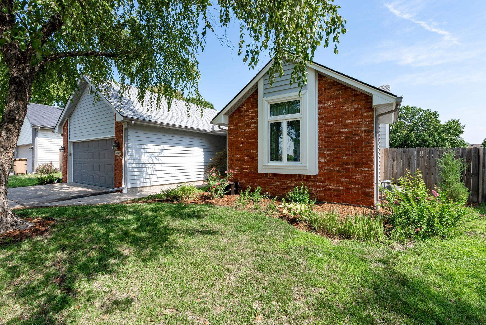 Property Photo:  4456 N Mission Rd  KS 67226 