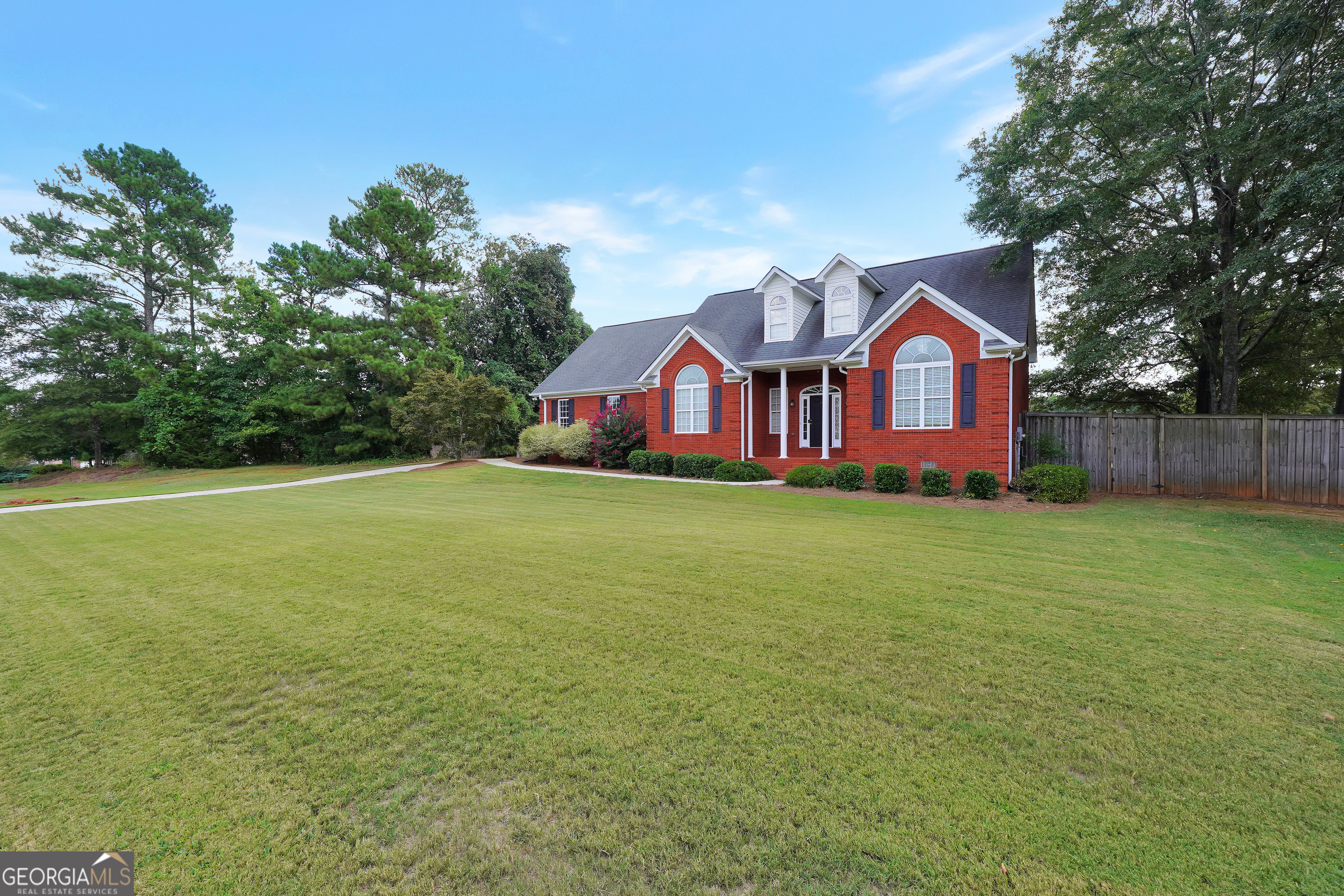 Property Photo:  108 Sweet Gum Trail  GA 30252 