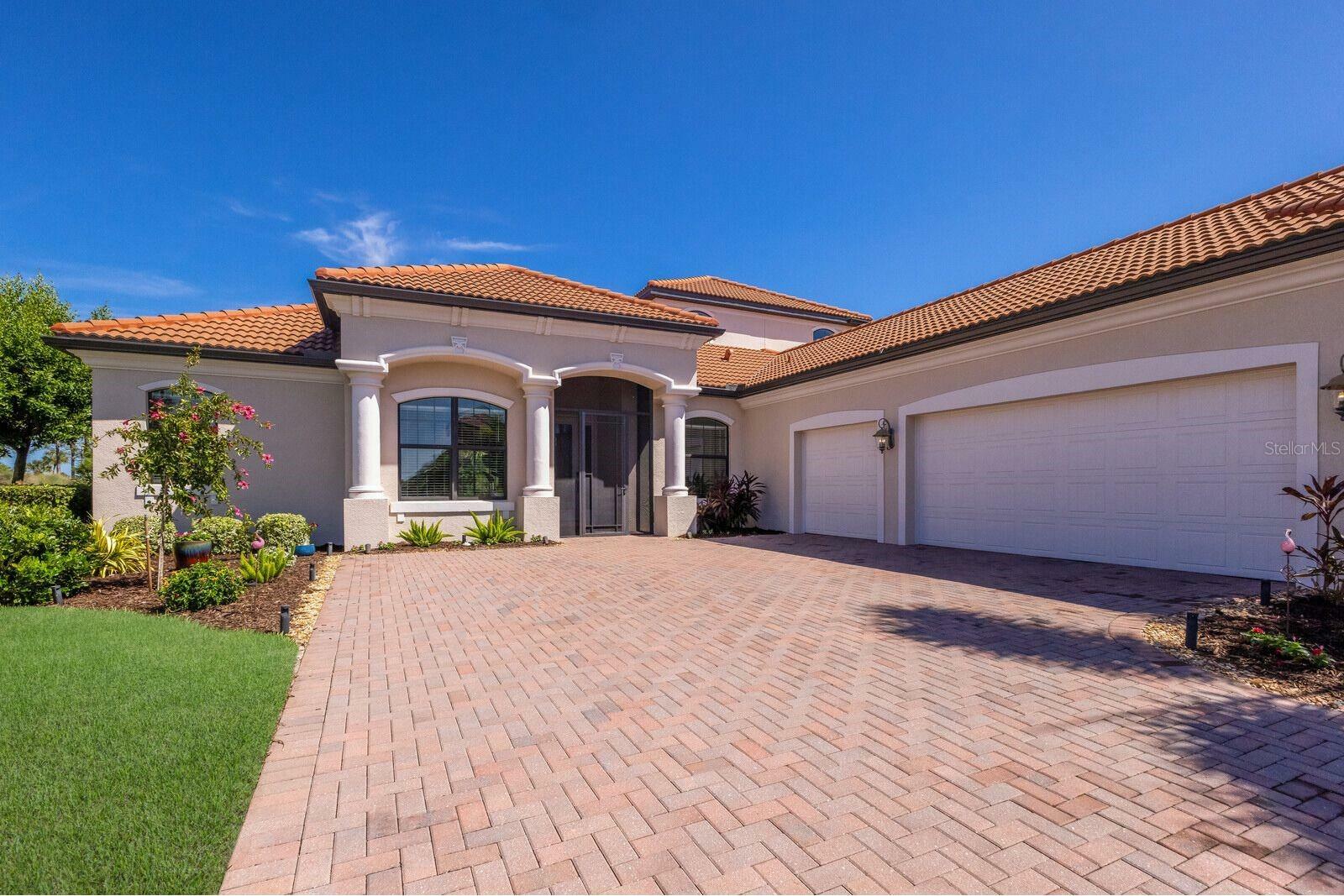 Property Photo:  10801 Whisk Fern Drive  FL 34293 