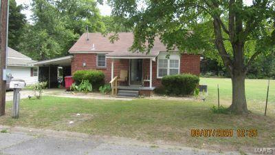 334 Crowe  Sikeston MO 63801 photo