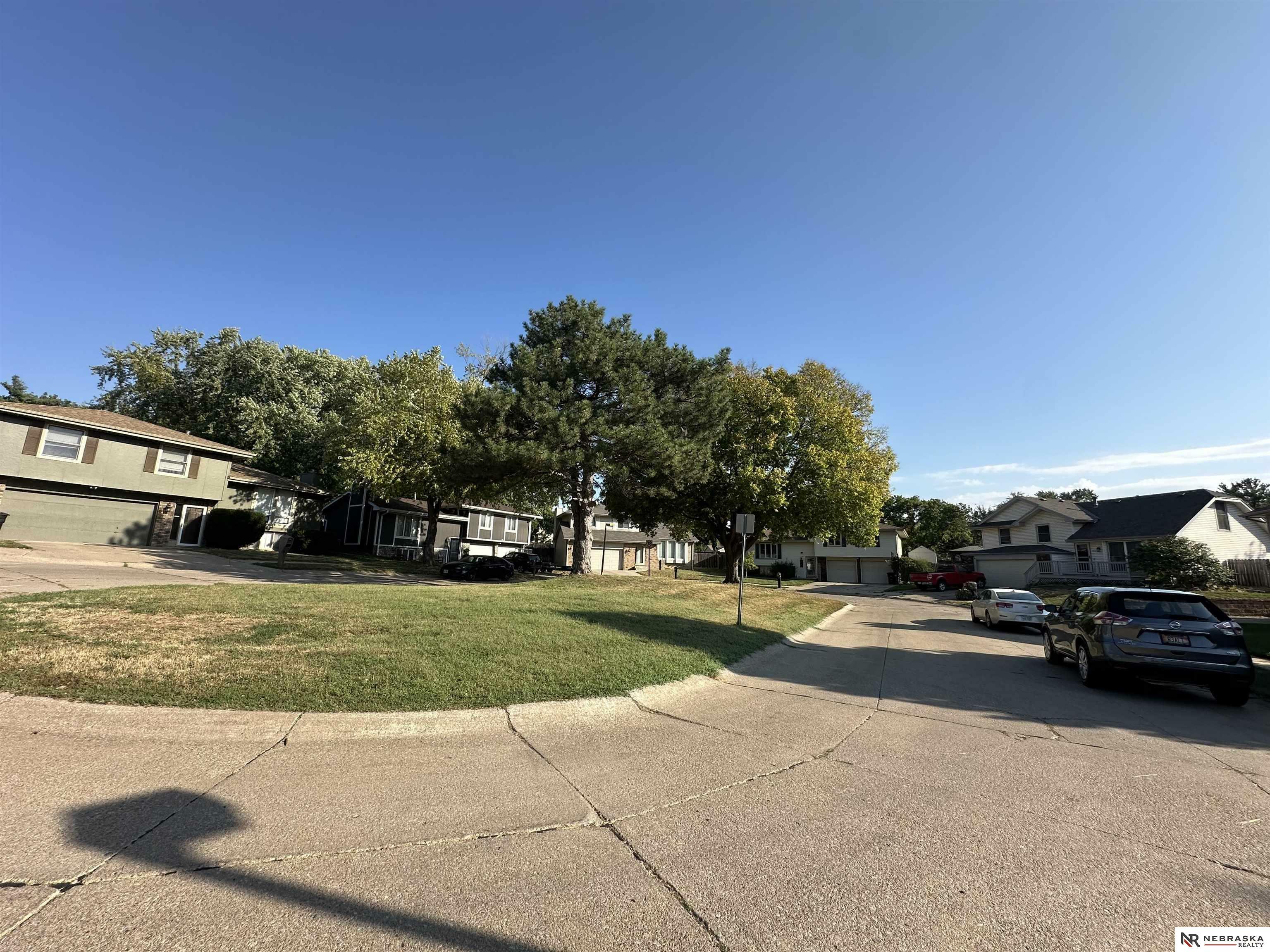 Property Photo:  5612 N 115th Avenue Circle  NE 68164 