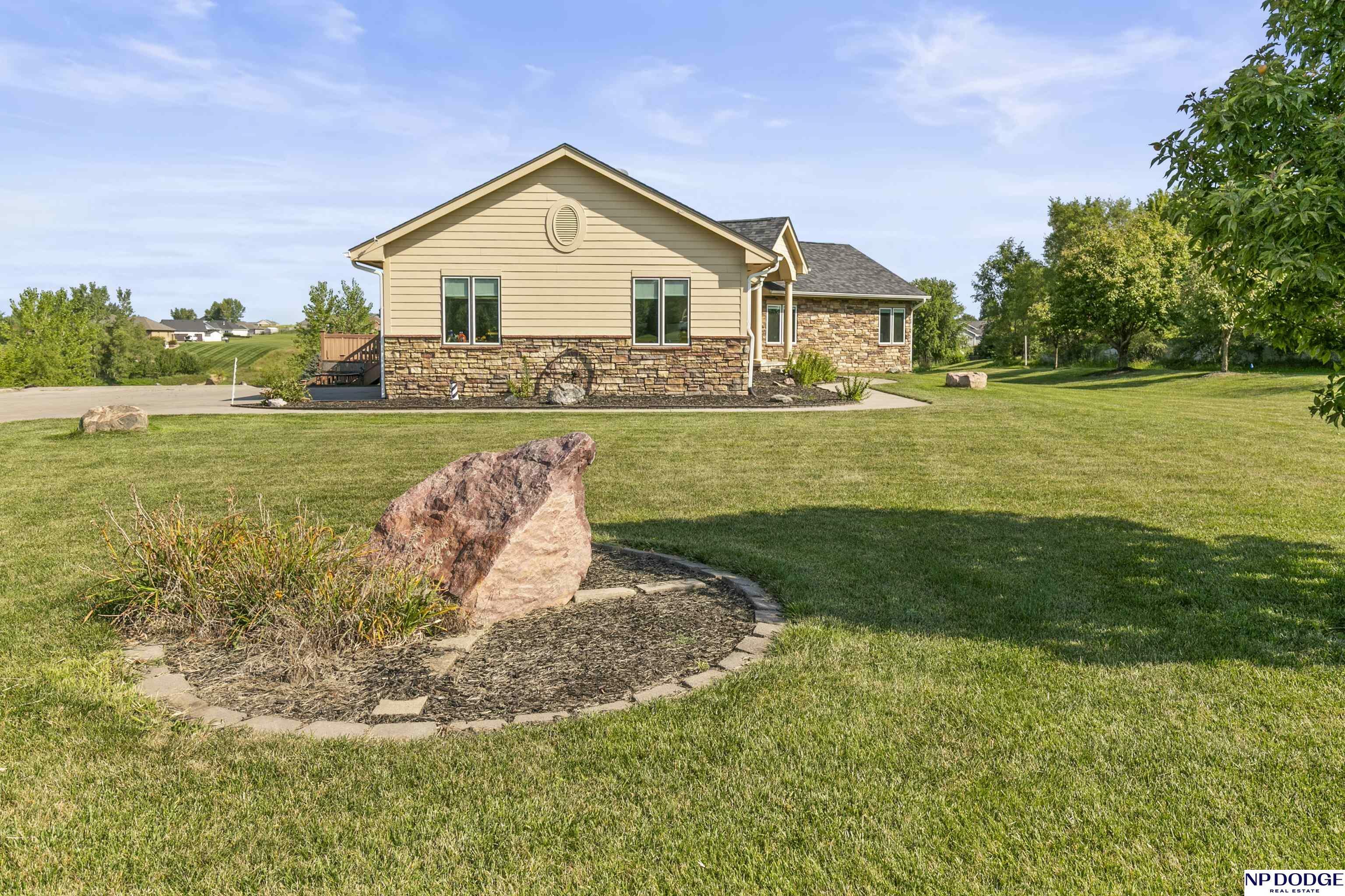Property Photo: 23054 Chamois Circle IA 51534