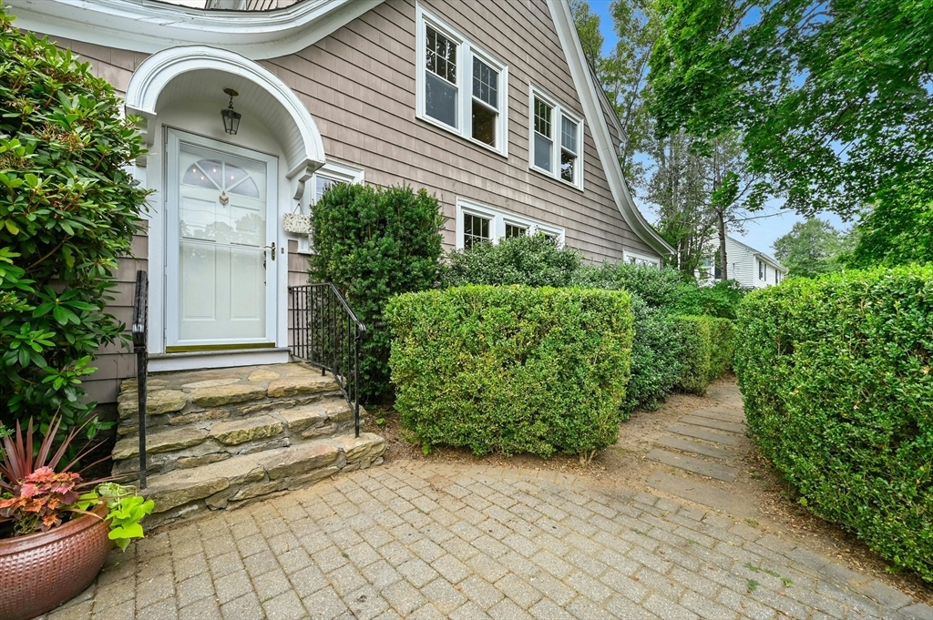 Property Photo:  17 Sartell Rd  MA 01519 