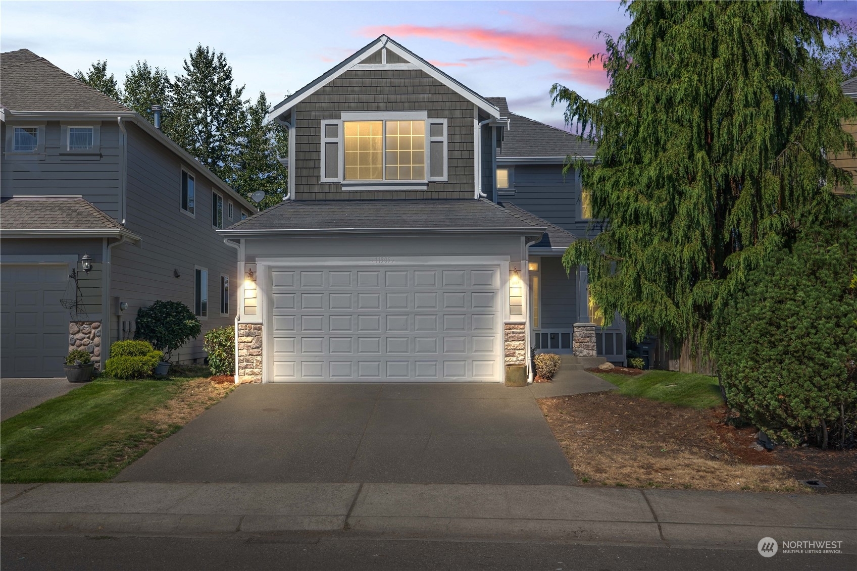 Property Photo:  11305 183rd Street E  WA 98374 