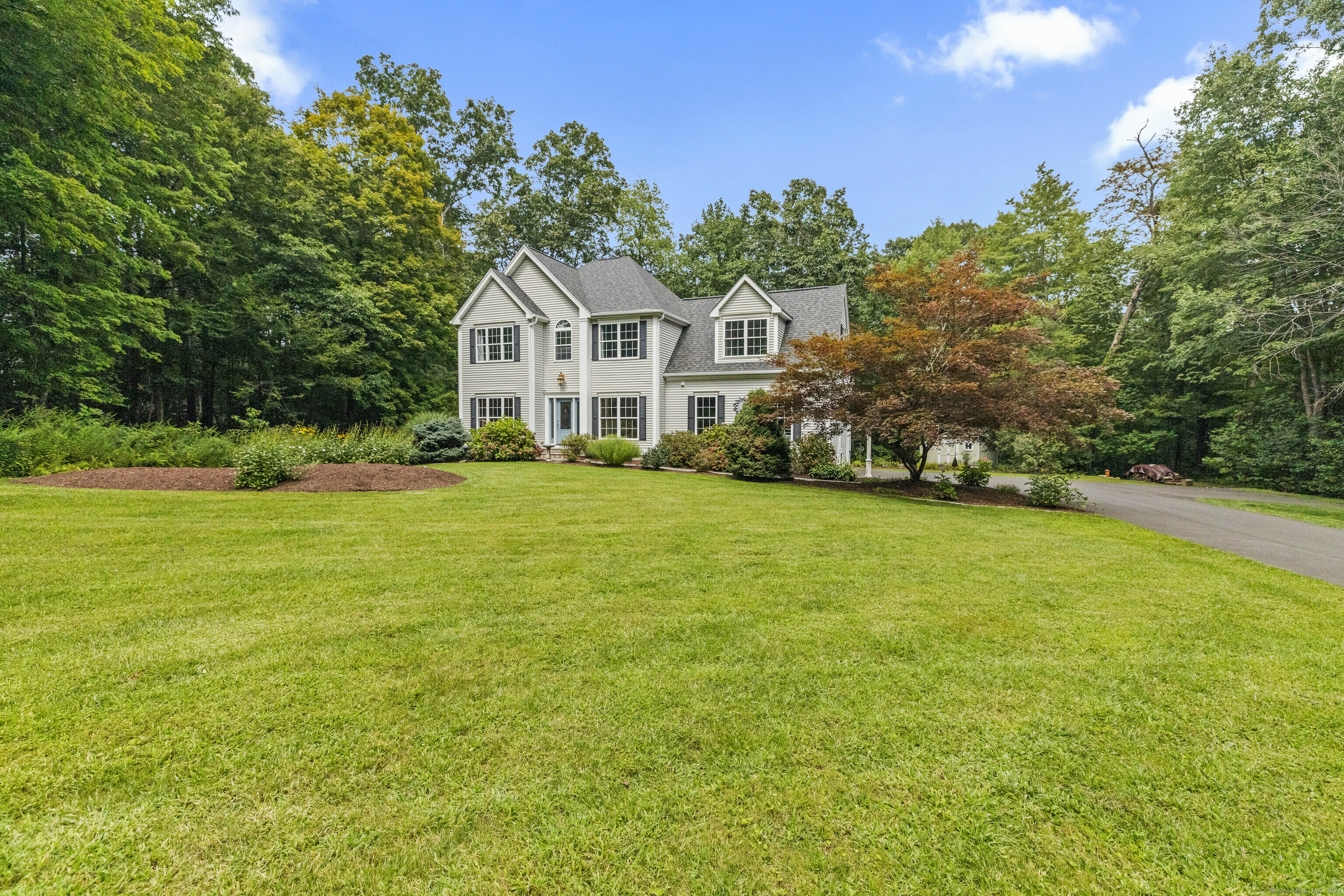 Property Photo:  87 Burr Hill Road  CT 06419 