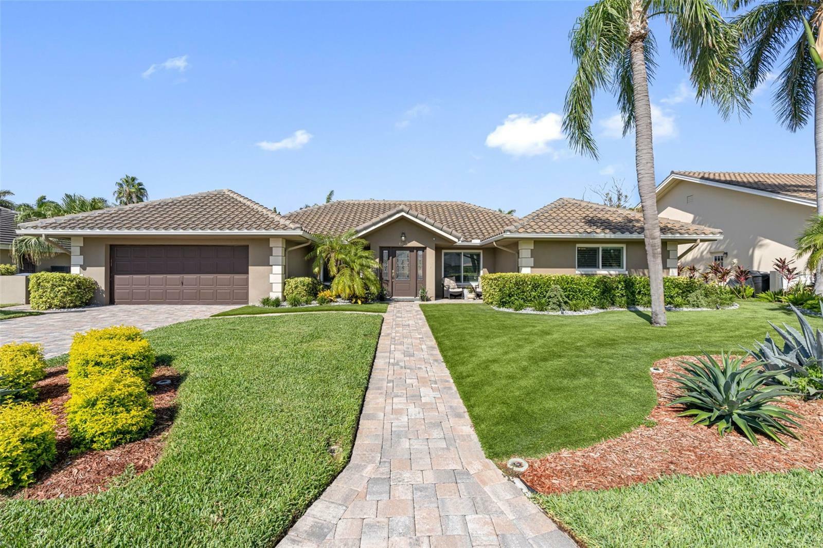 Property Photo:  6129 Leeland Street S  FL 33715 