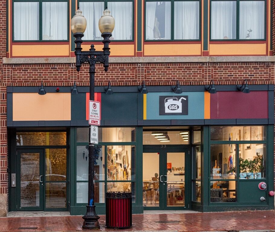 Property Photo: 35 Central Sq 402 MA 01901