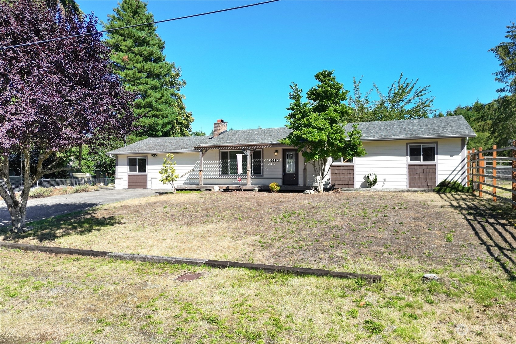 Property Photo:  14515 132nd Ave E  WA 98374 