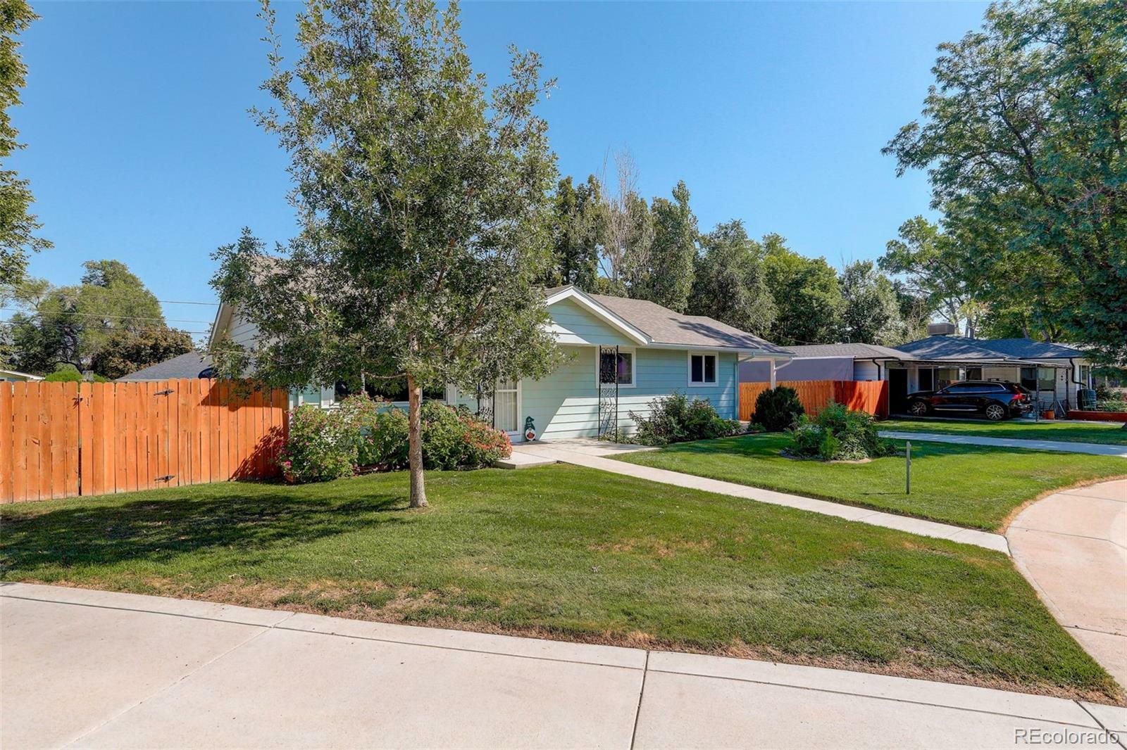 Property Photo:  8045 W 45th Avenue  CO 80033 