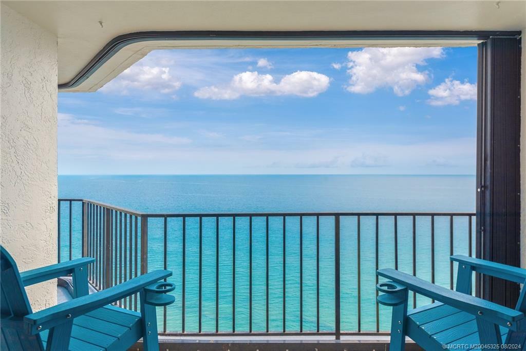 Property Photo:  9650 S Ocean Drive 1904  FL 34957 