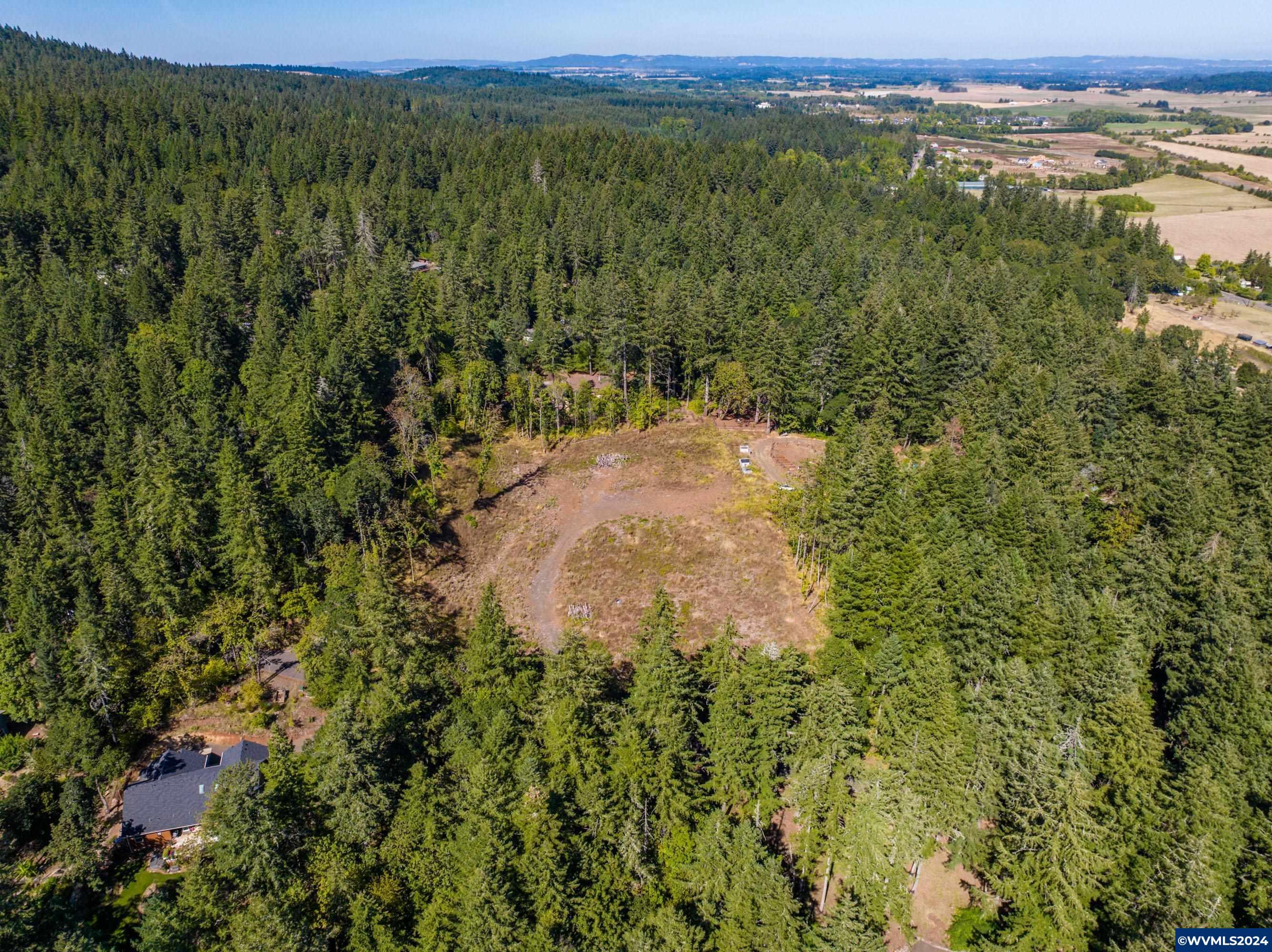 Property Photo: NW Overlook (Lot #6, 7) Dr OR 97330