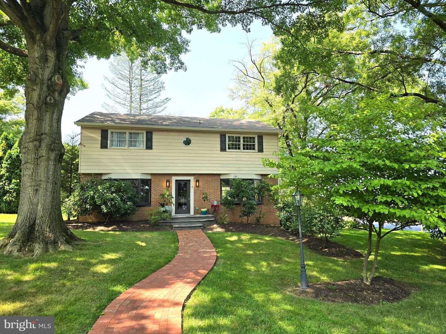 Property Photo:  56 Northview Drive  PA 17601 