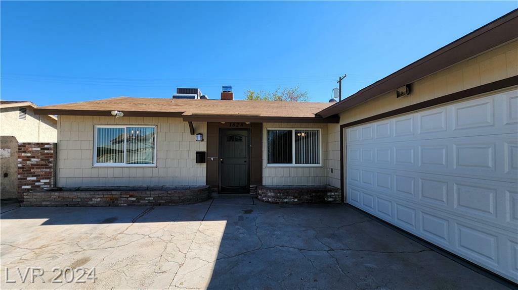 Property Photo:  1828 Kassabian Avenue  NV 89104 