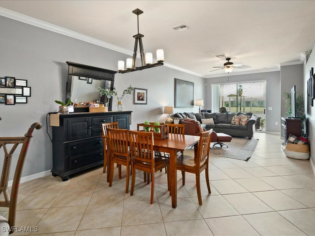 Property Photo:  14488 Grapevine Drive  FL 34114 