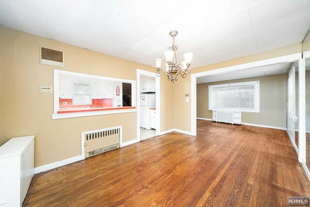 Property Photo:  36 Linden Avenue  NJ 07042 