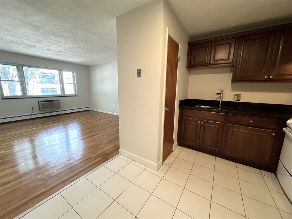 Property Photo: 580 Salem Street 3 MA 01880