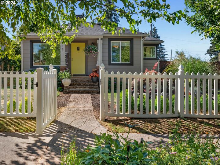 1201 E 29th St  Vancouver WA 98663 photo