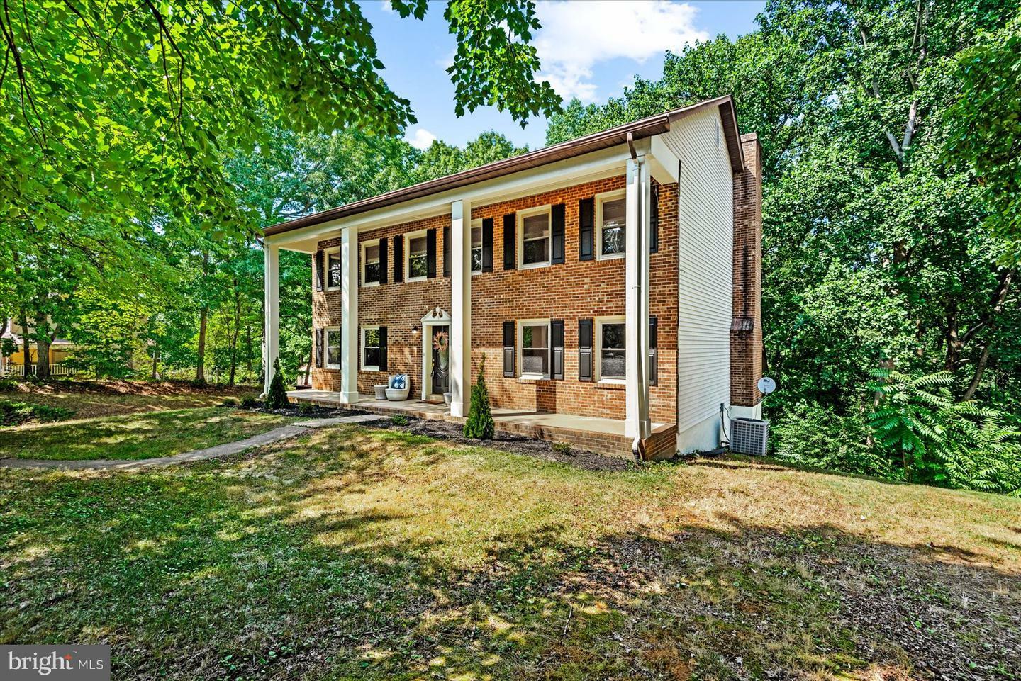 Property Photo:  1014 Bayview Overlook  VA 22554 