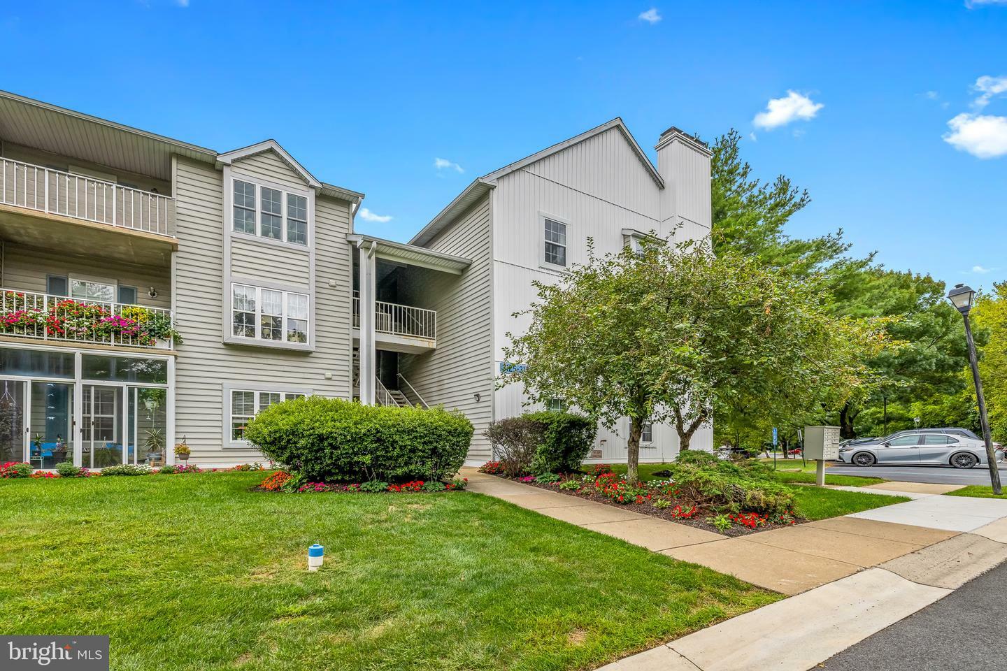 Property Photo: 3127 Charing Cross 44 DE 19808