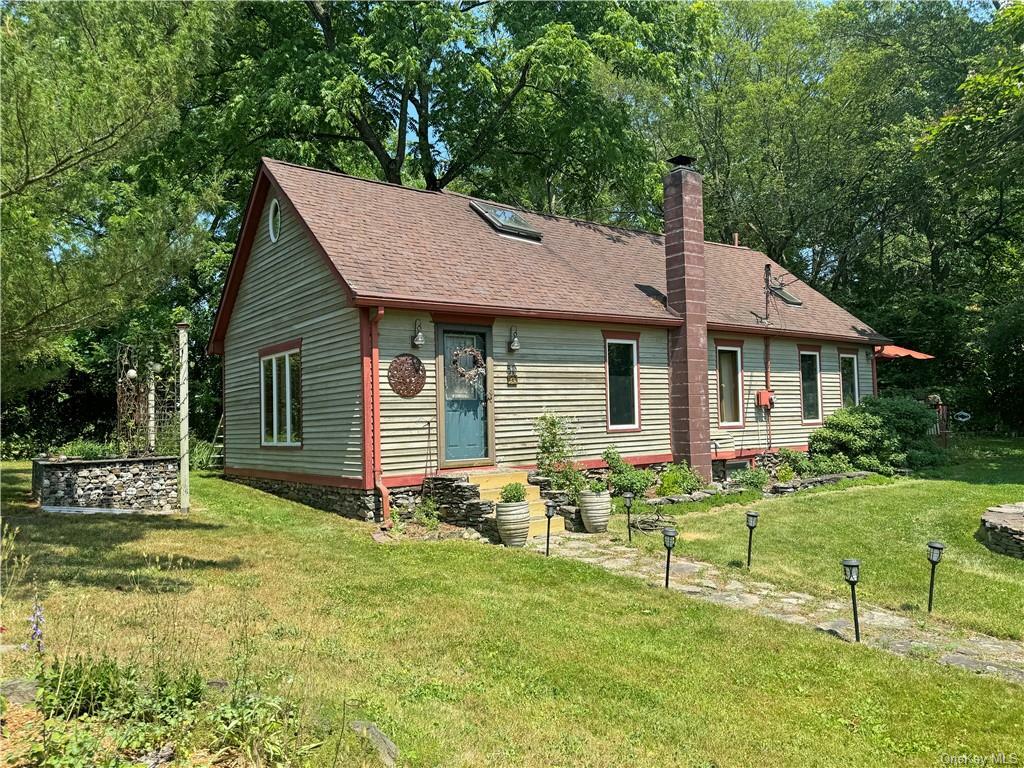 Property Photo:  80 Diddell Road  NY 12590 