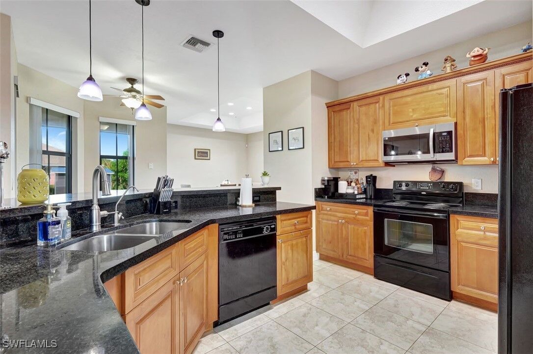 Property Photo: 3806 35th Street SW FL 33976