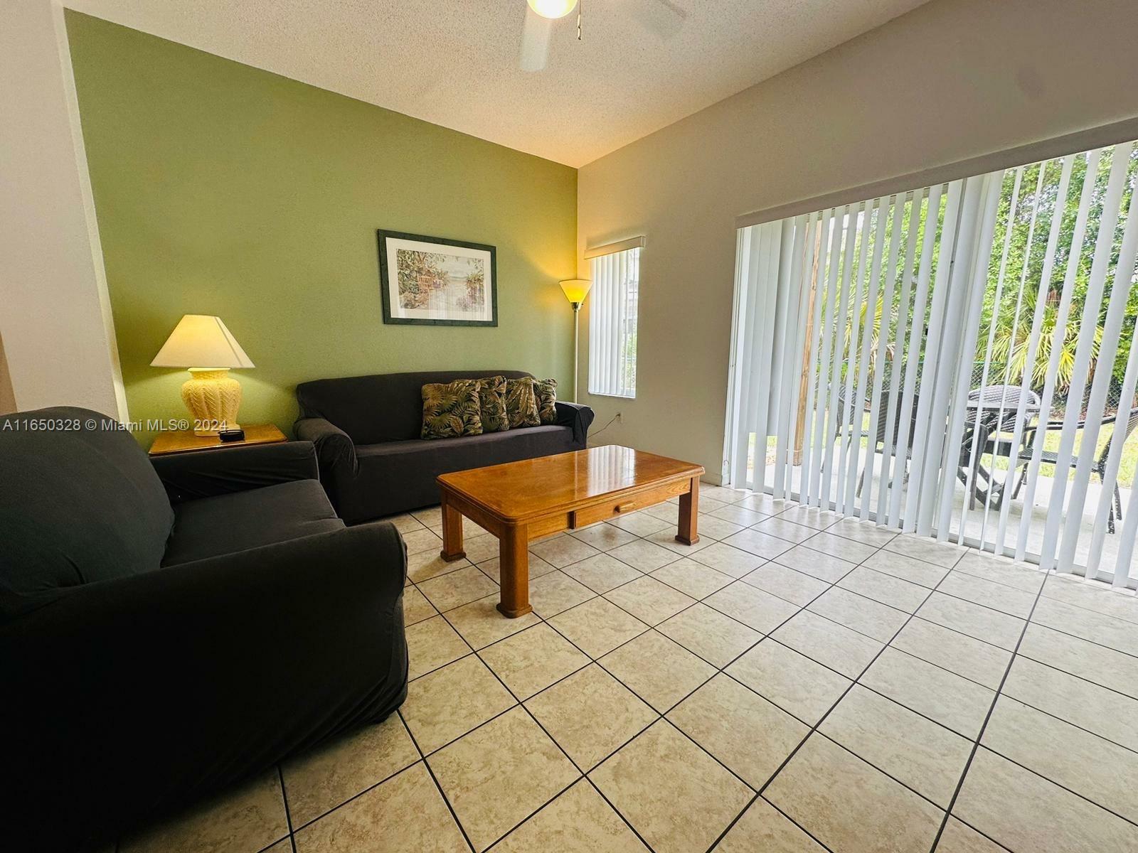 Property Photo:  1083 Park Ridge Circle  FL 34746 