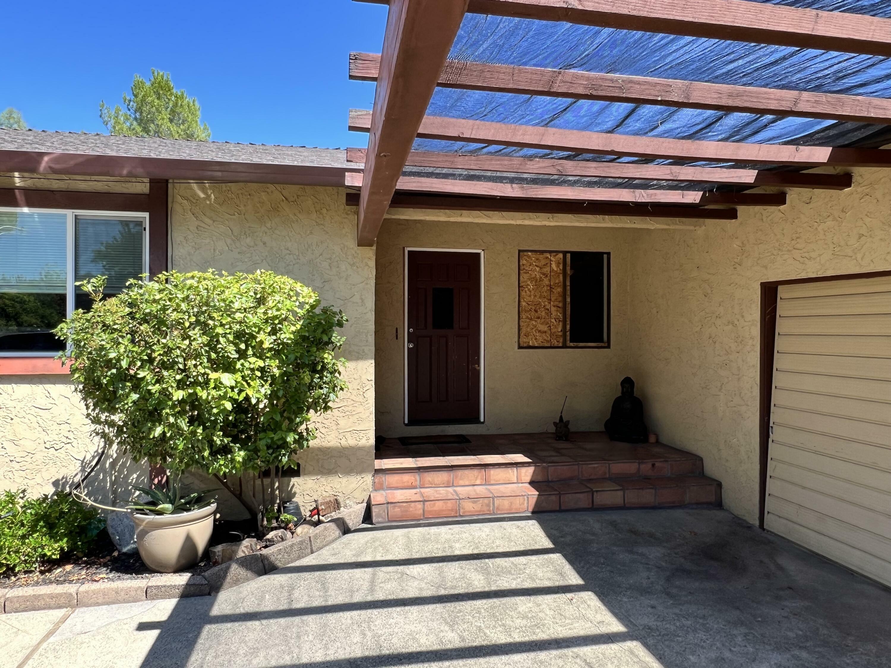 Property Photo:  3843 Oro Street  CA 96001 