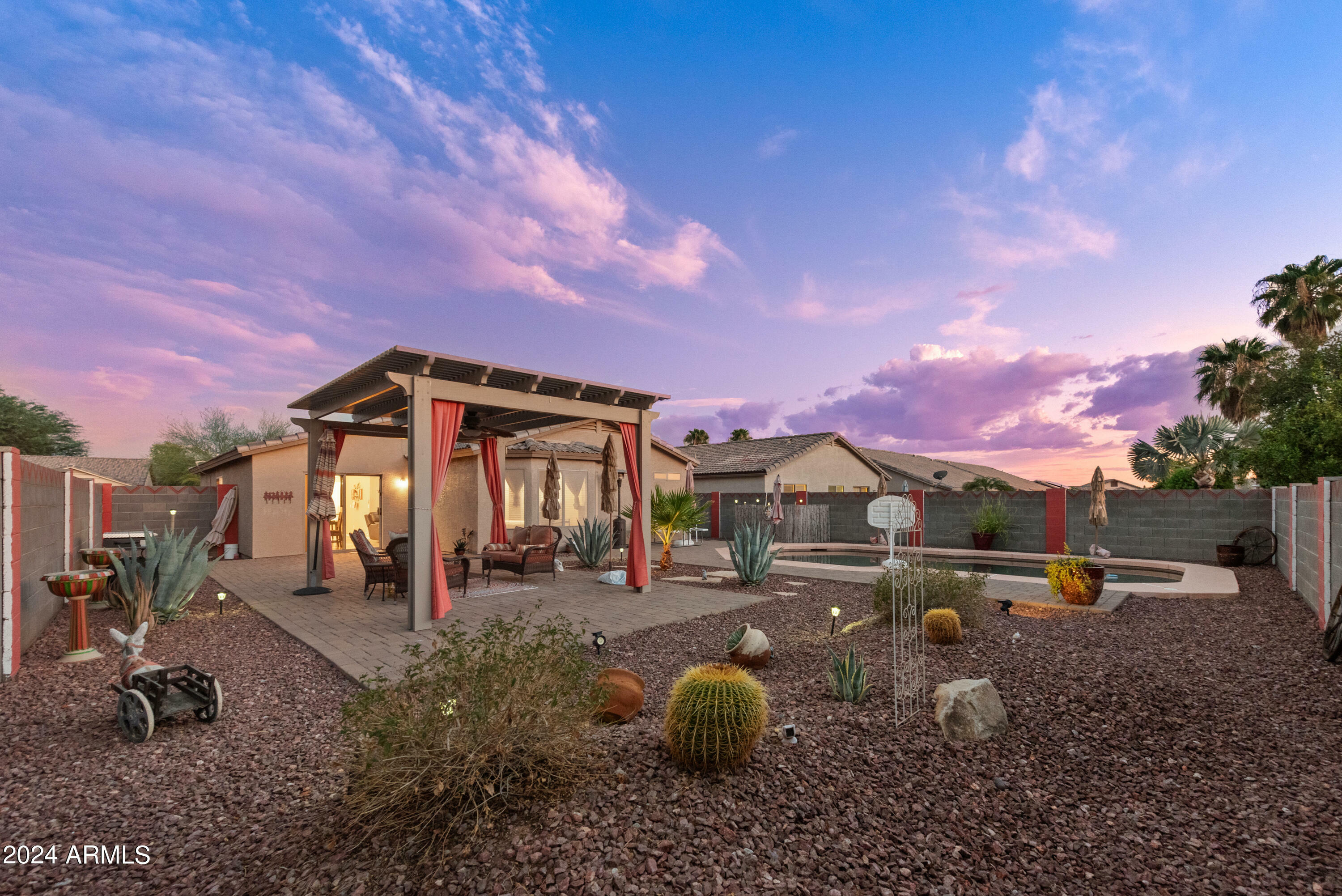 Property Photo:  6968 S Russet Sky Way  AZ 85118 