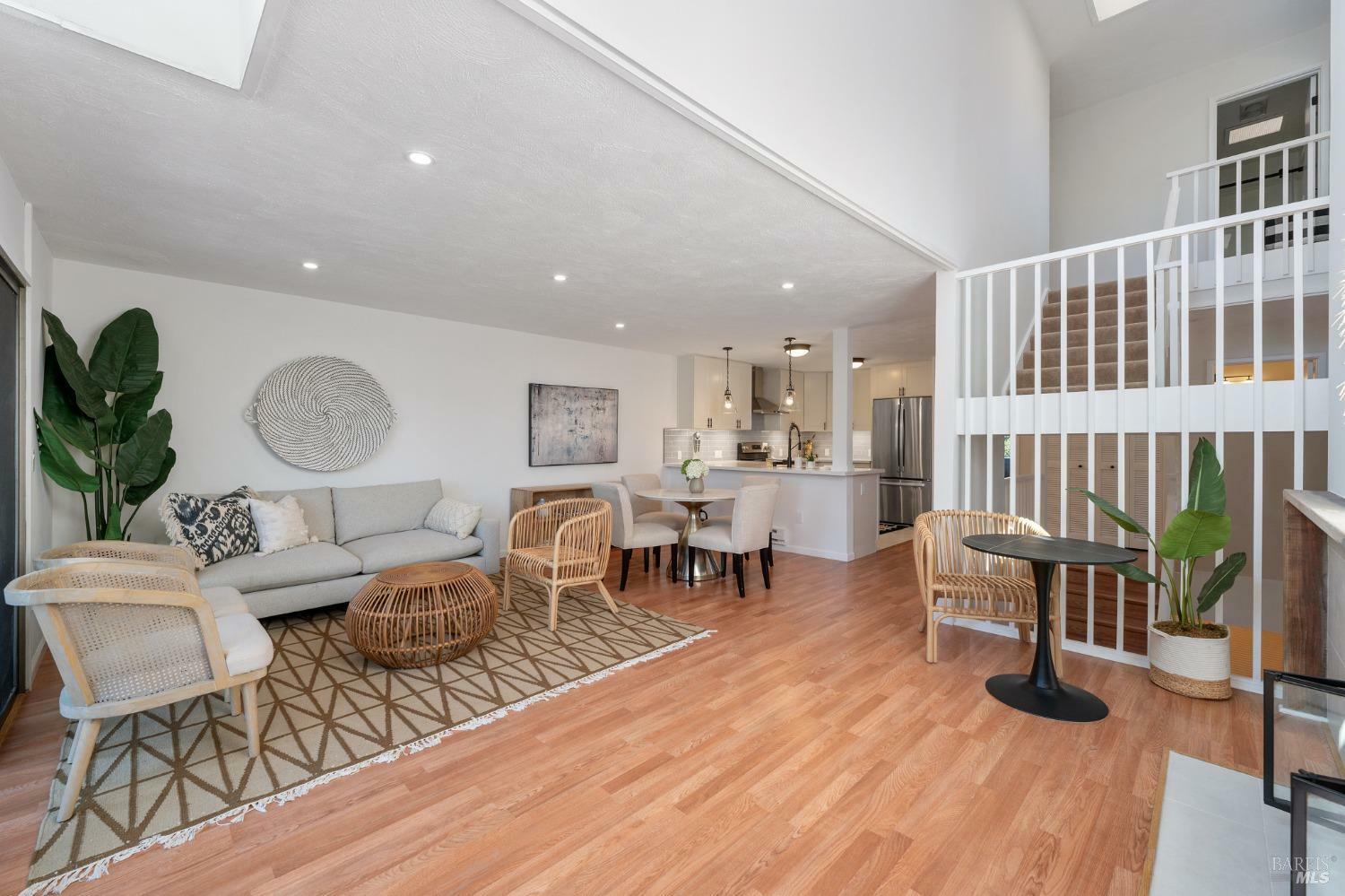7 Sulgrave Lane  San Rafael CA 94901 photo