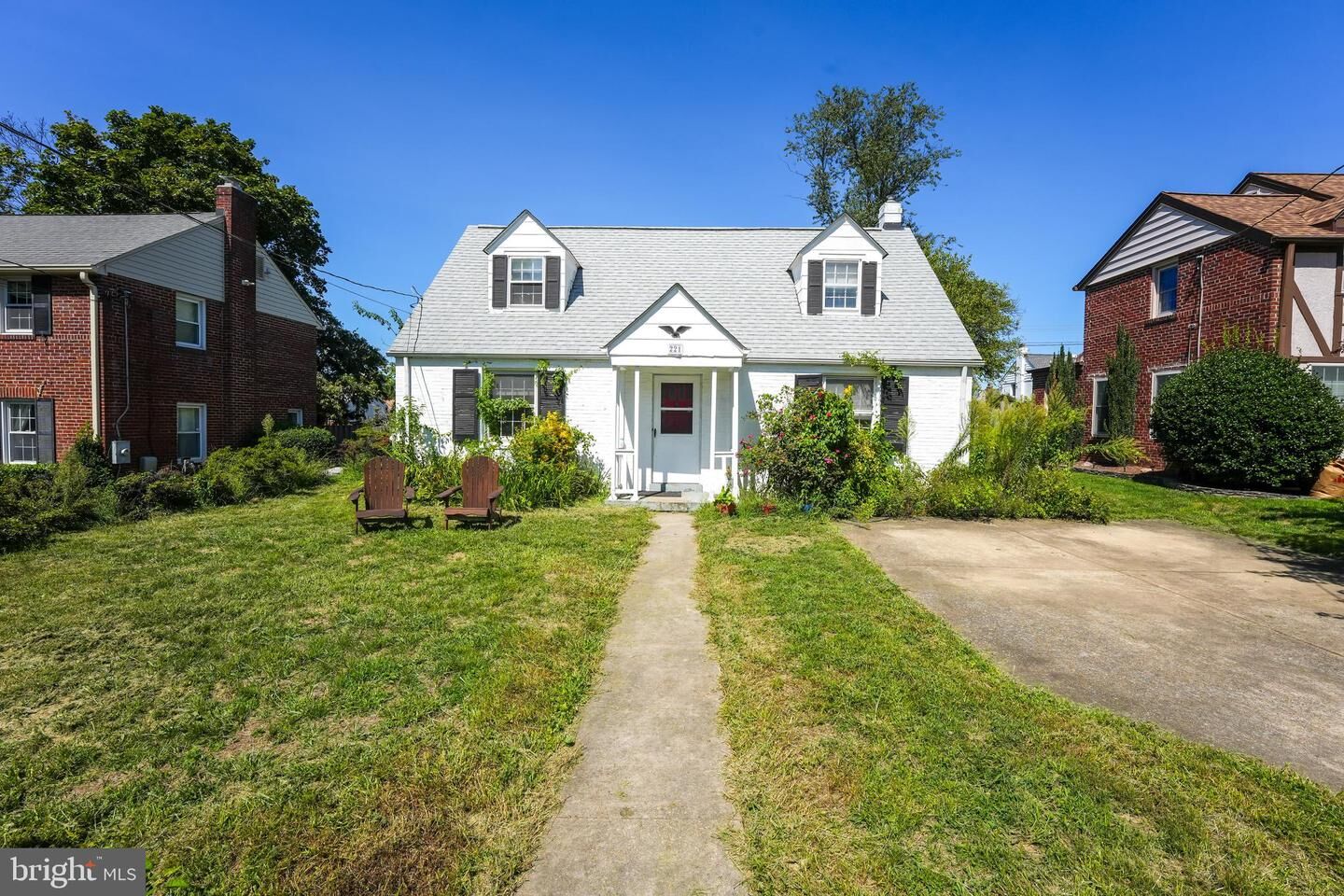 Property Photo:  221 Normandy Drive  MD 20901 