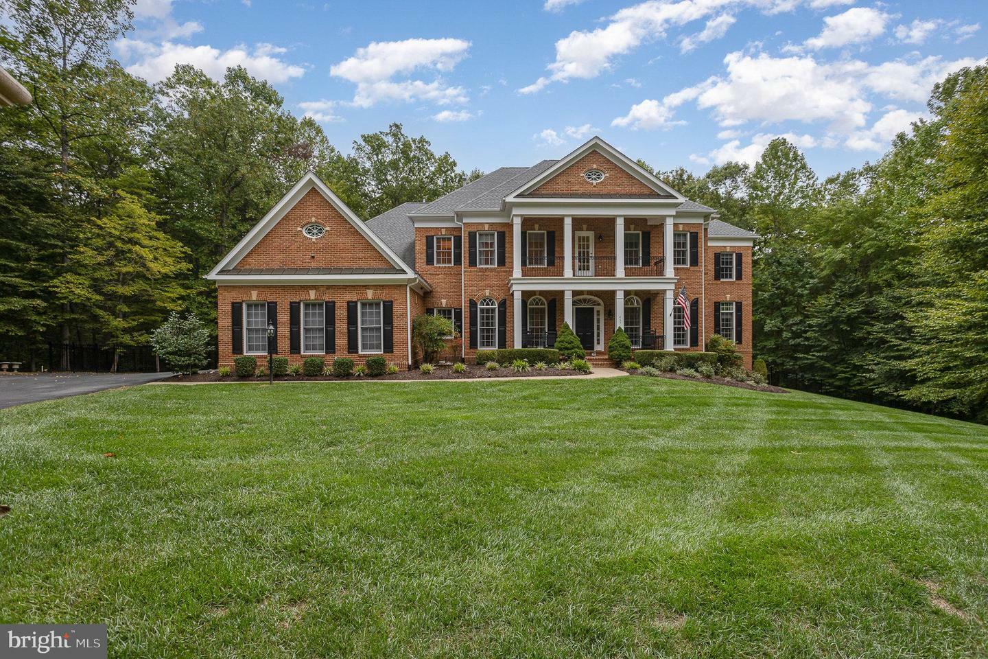 Property Photo:  4371 Windermere View Place  VA 22192 