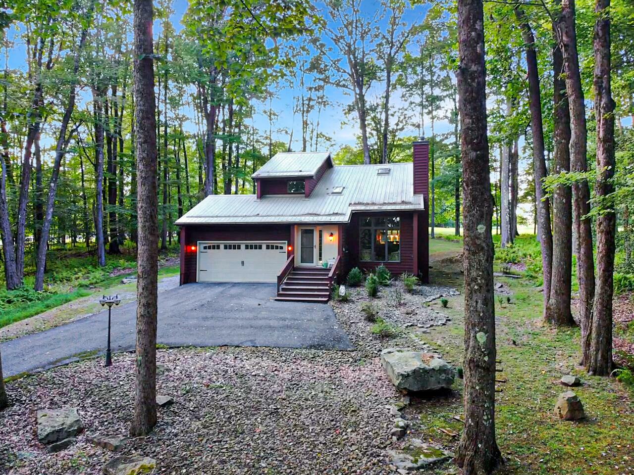 Property Photo:  897 Six Shillings Rd  PA 15801 