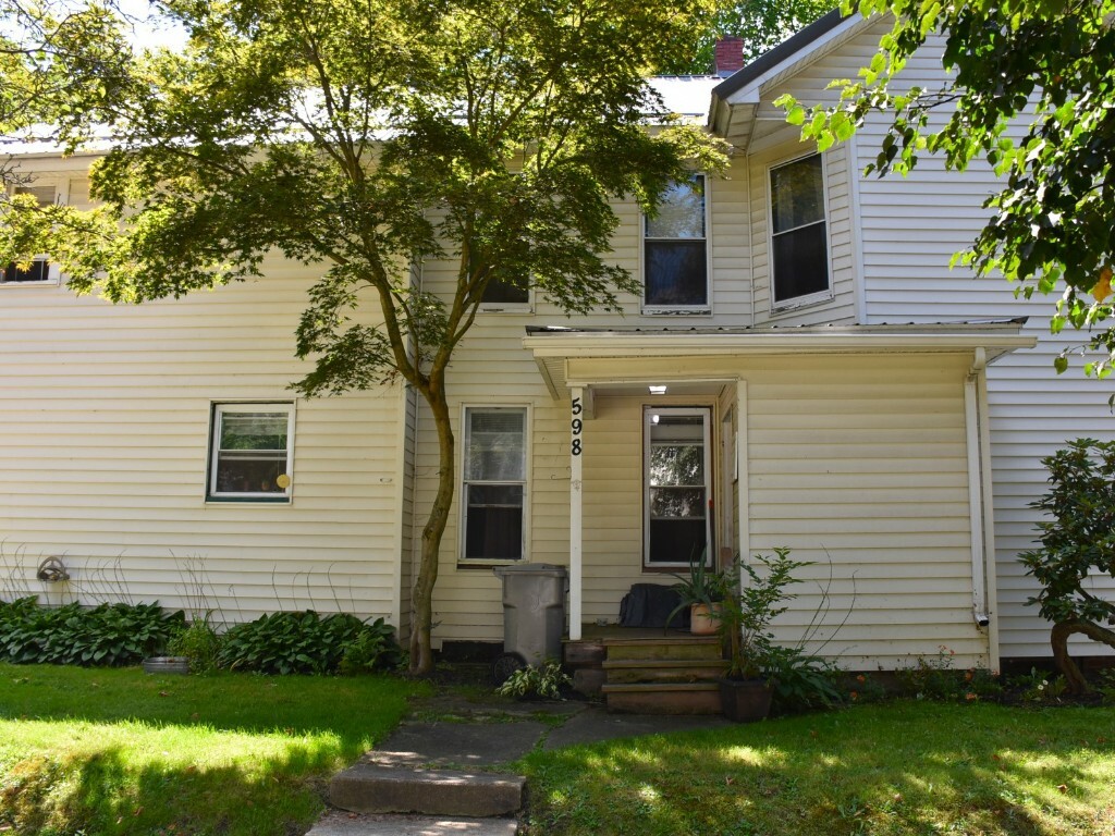 Property Photo:  598 Lord Street  PA 16335 