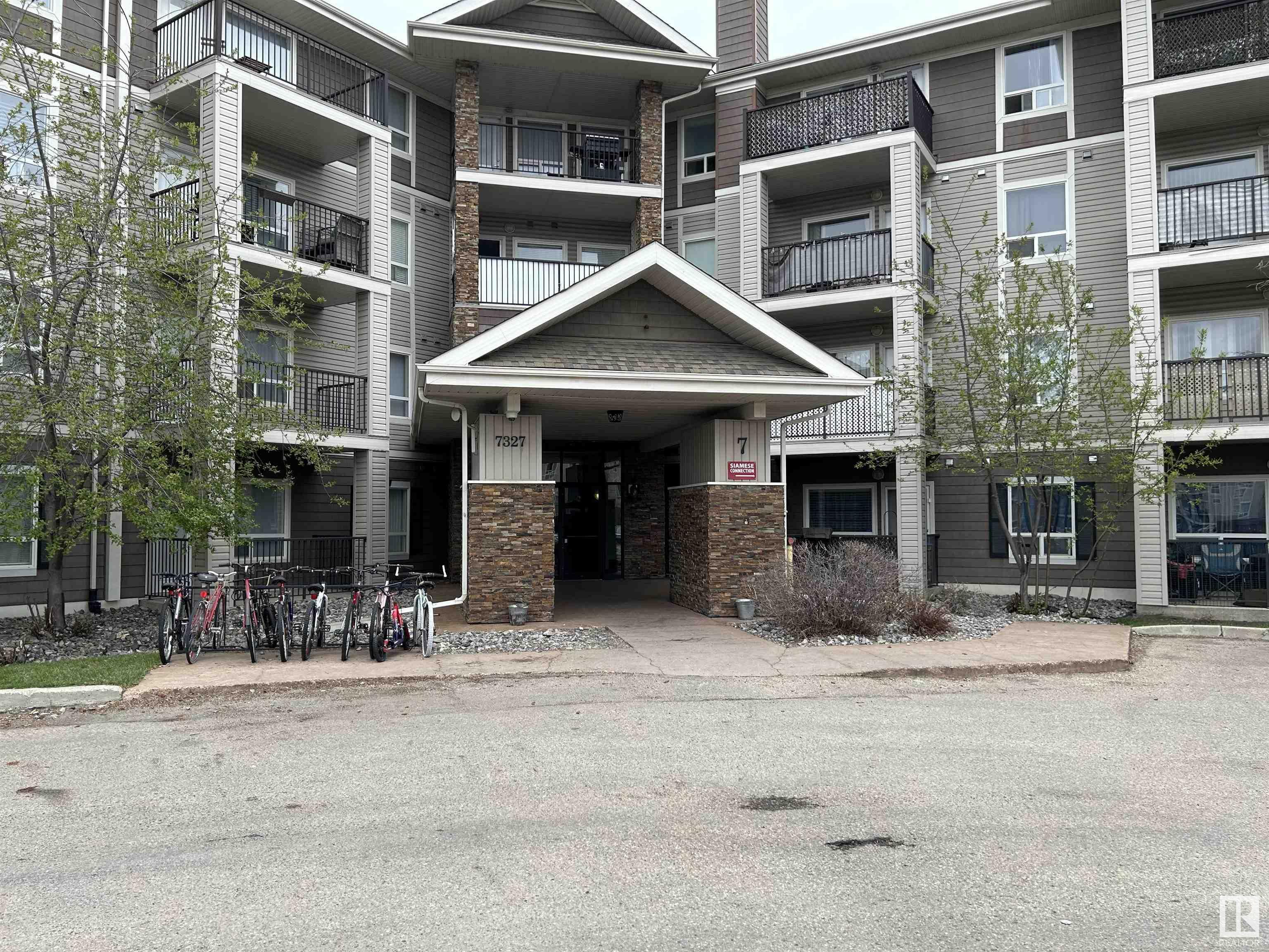 Photo de la propriété:  7327 South Terwillegar Drive NW 305  AB T6R 0L8 