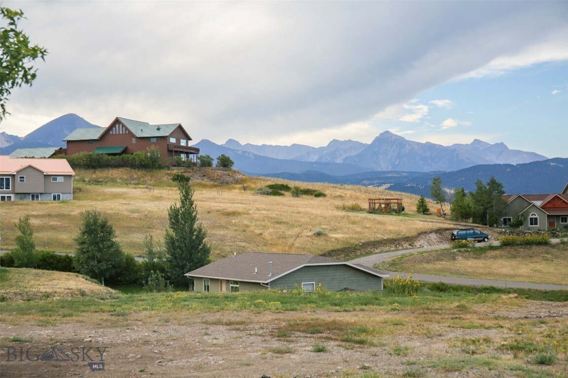 Nhn High Ground Avenue  Livingston MT 59047 photo