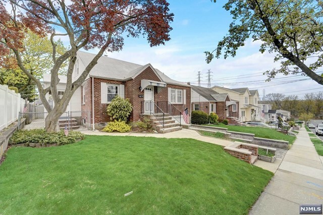 Property Photo:  101 Bogle Avenue  NJ 07031 