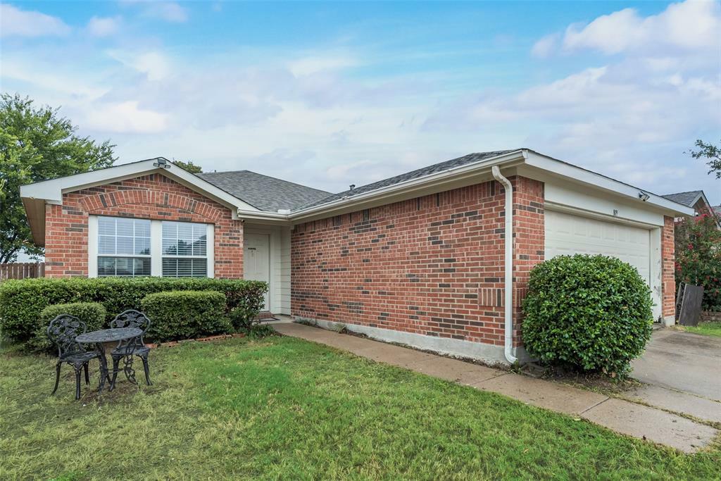 Property Photo:  809 Prairie Drive  TX 76227 