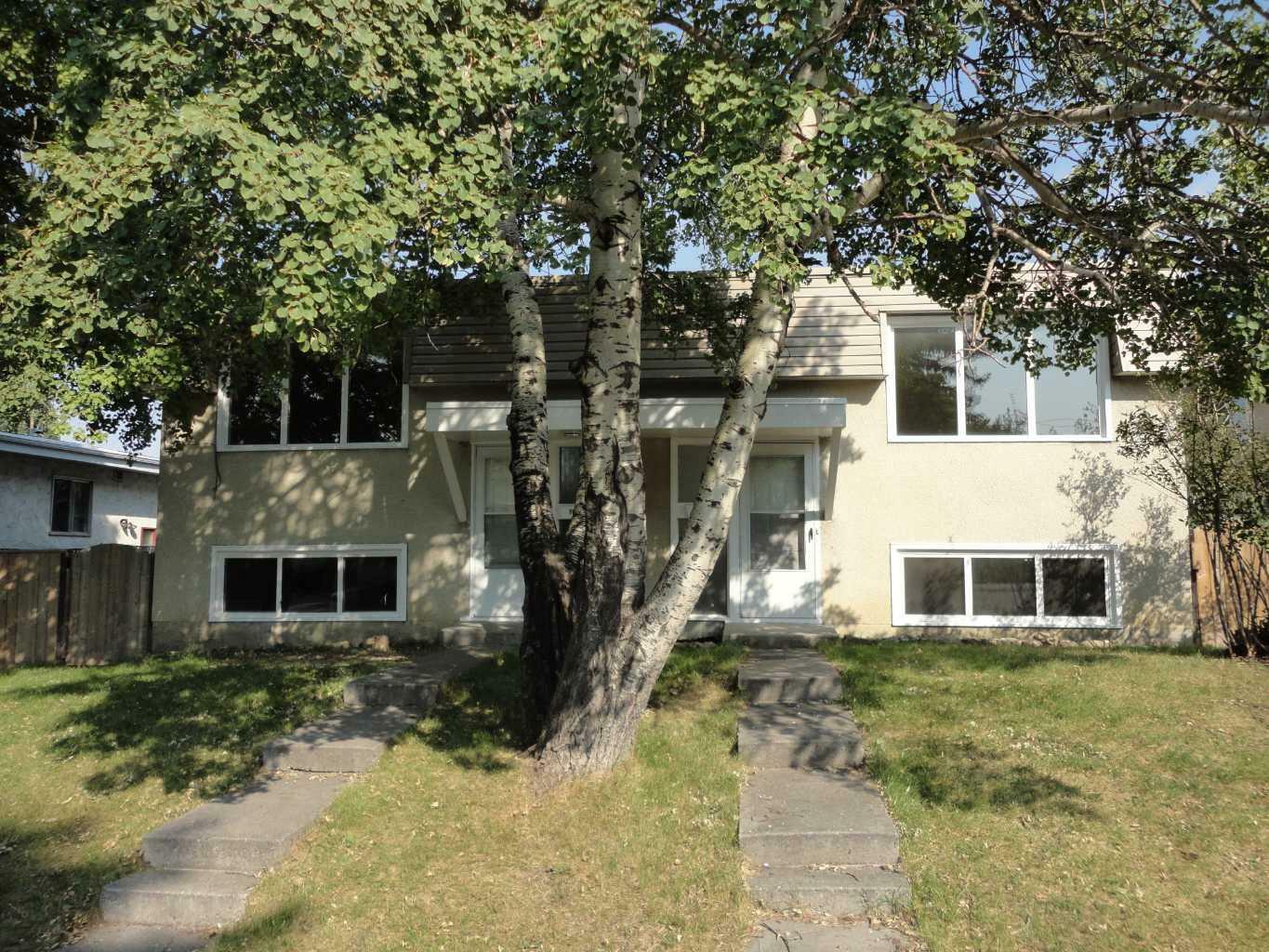 Property Photo:  7832 Hunterquay Road NW  AB T2K 4T8 