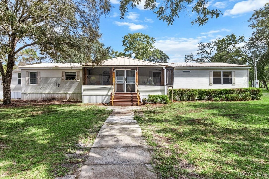 Property Photo:  3849 W Warbler Street  FL 34461 