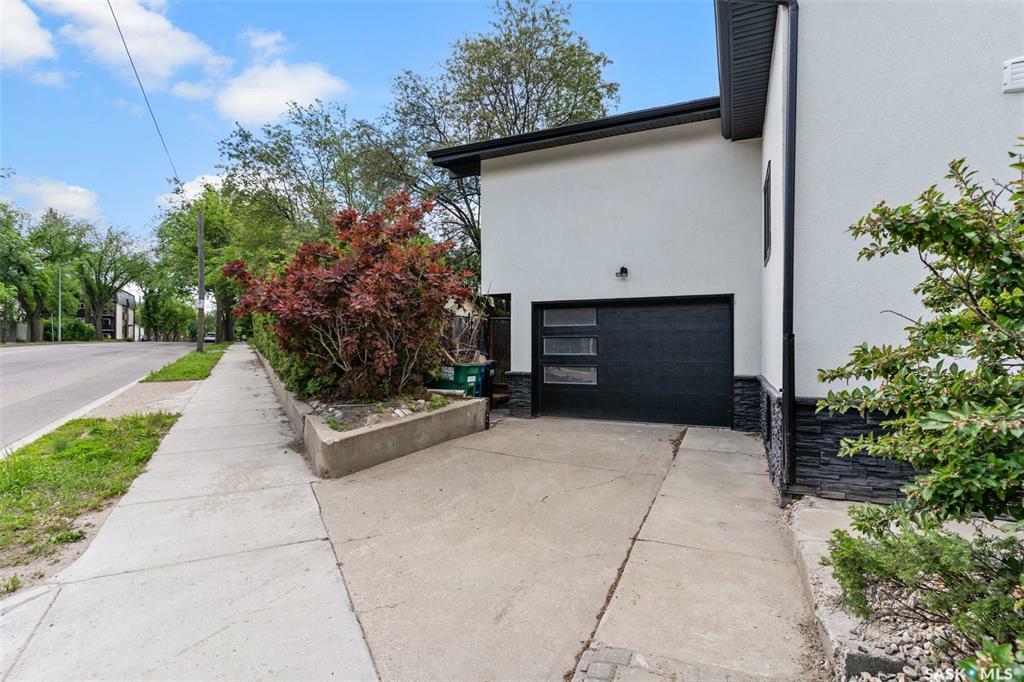 Photo de la propriété:  928 Temperance Street  SK S7N 0N4 