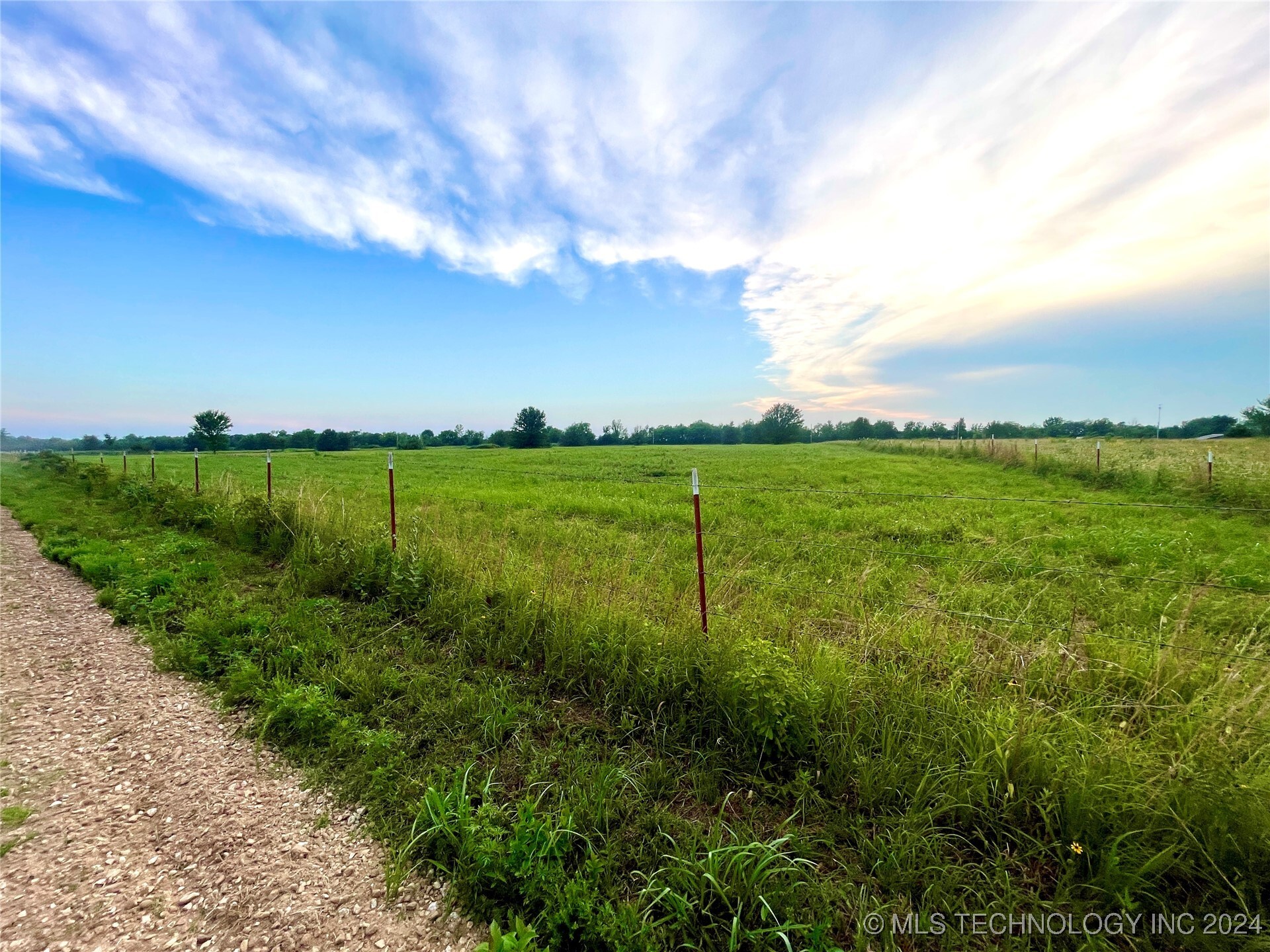 Property Photo: S Old Highway 2 OK 74469