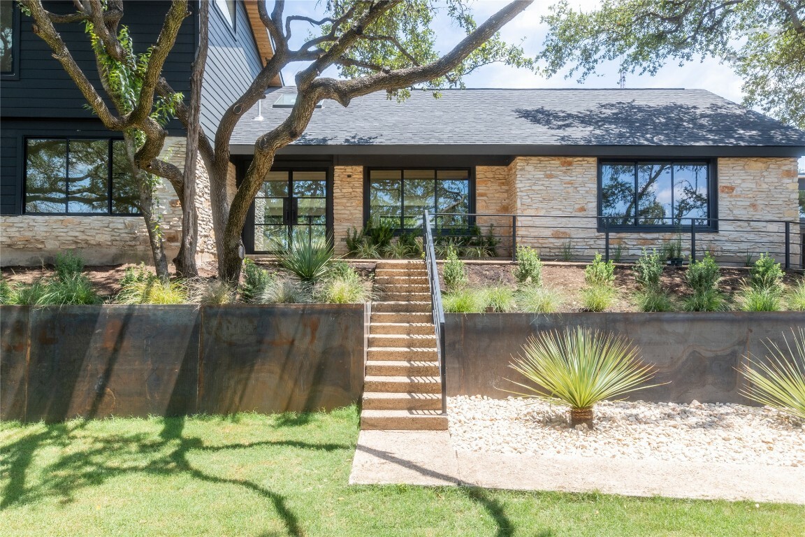 2107 Toro Canyon Road  Austin TX 78746 photo