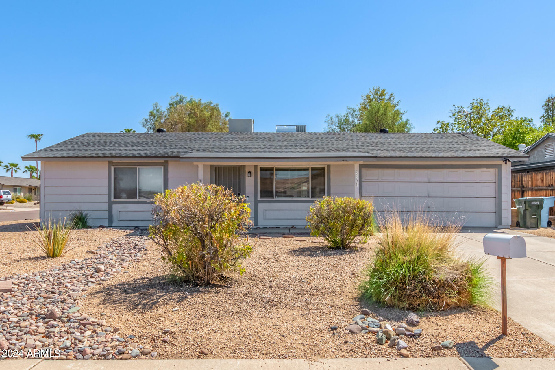 Property Photo:  3301 W Runion Drive  AZ 85027 