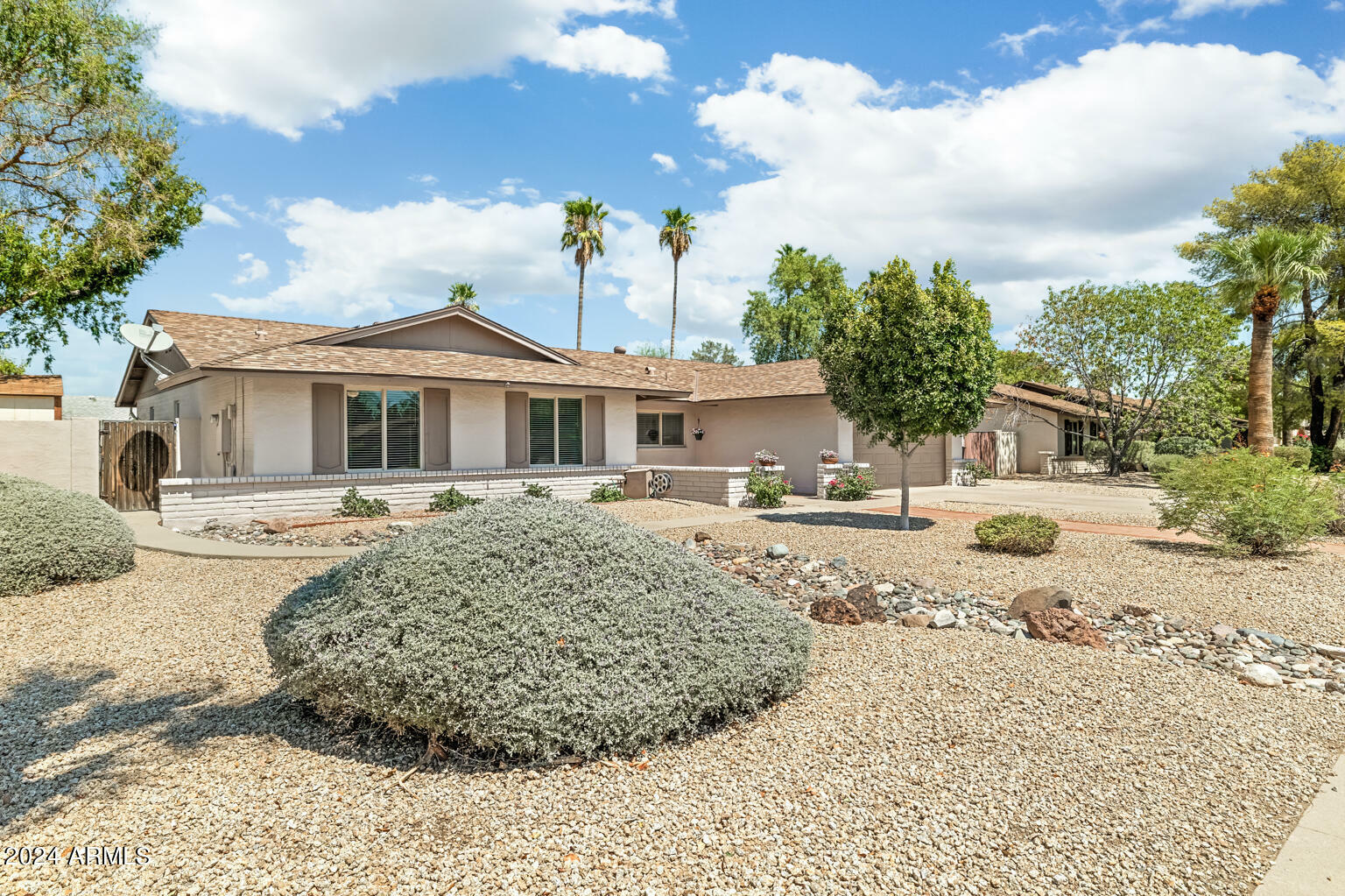 Property Photo:  4072 E Yucca Street  AZ 85028 