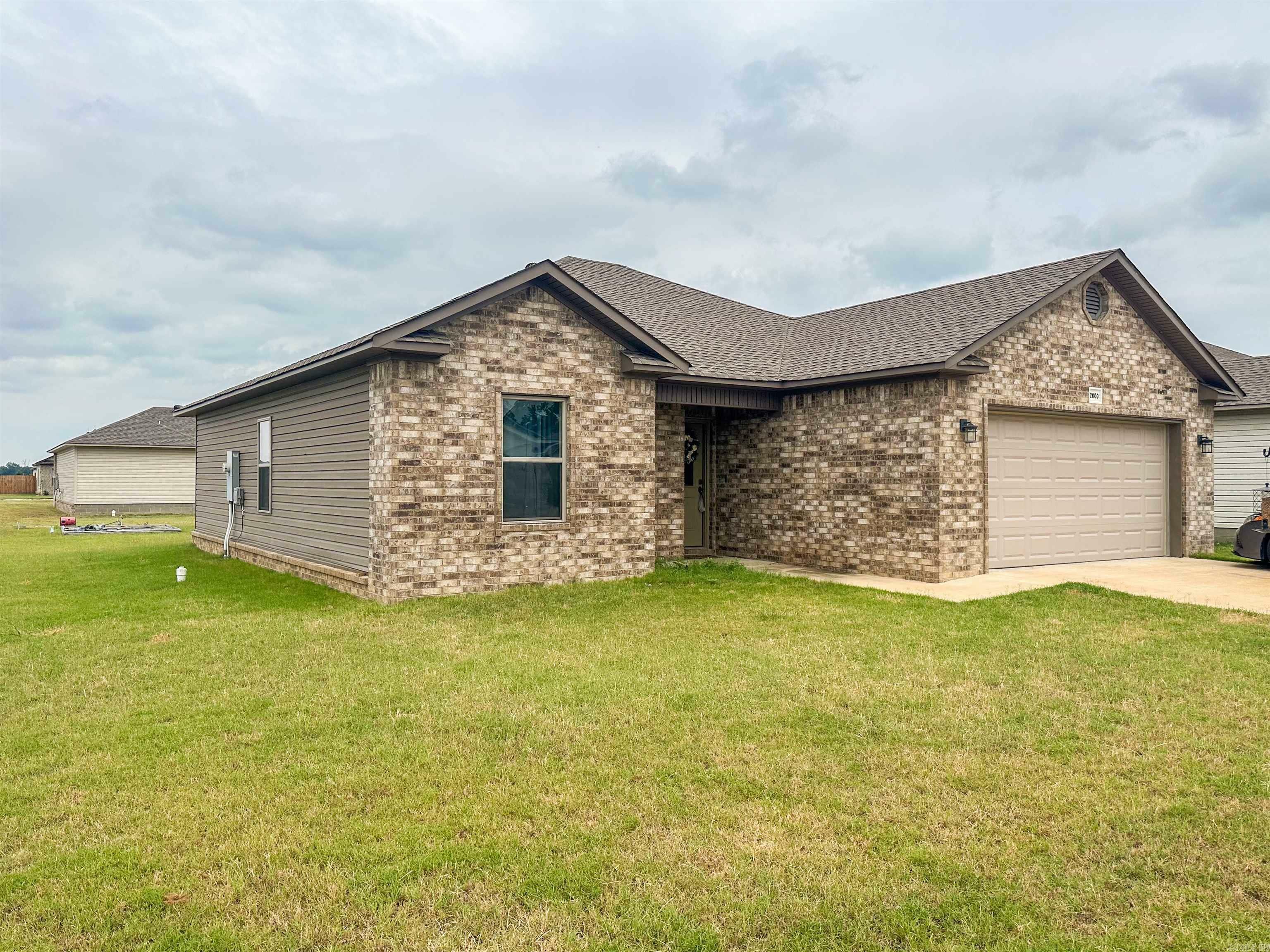 Property Photo:  2000 Mallard Drive  AR 72437 