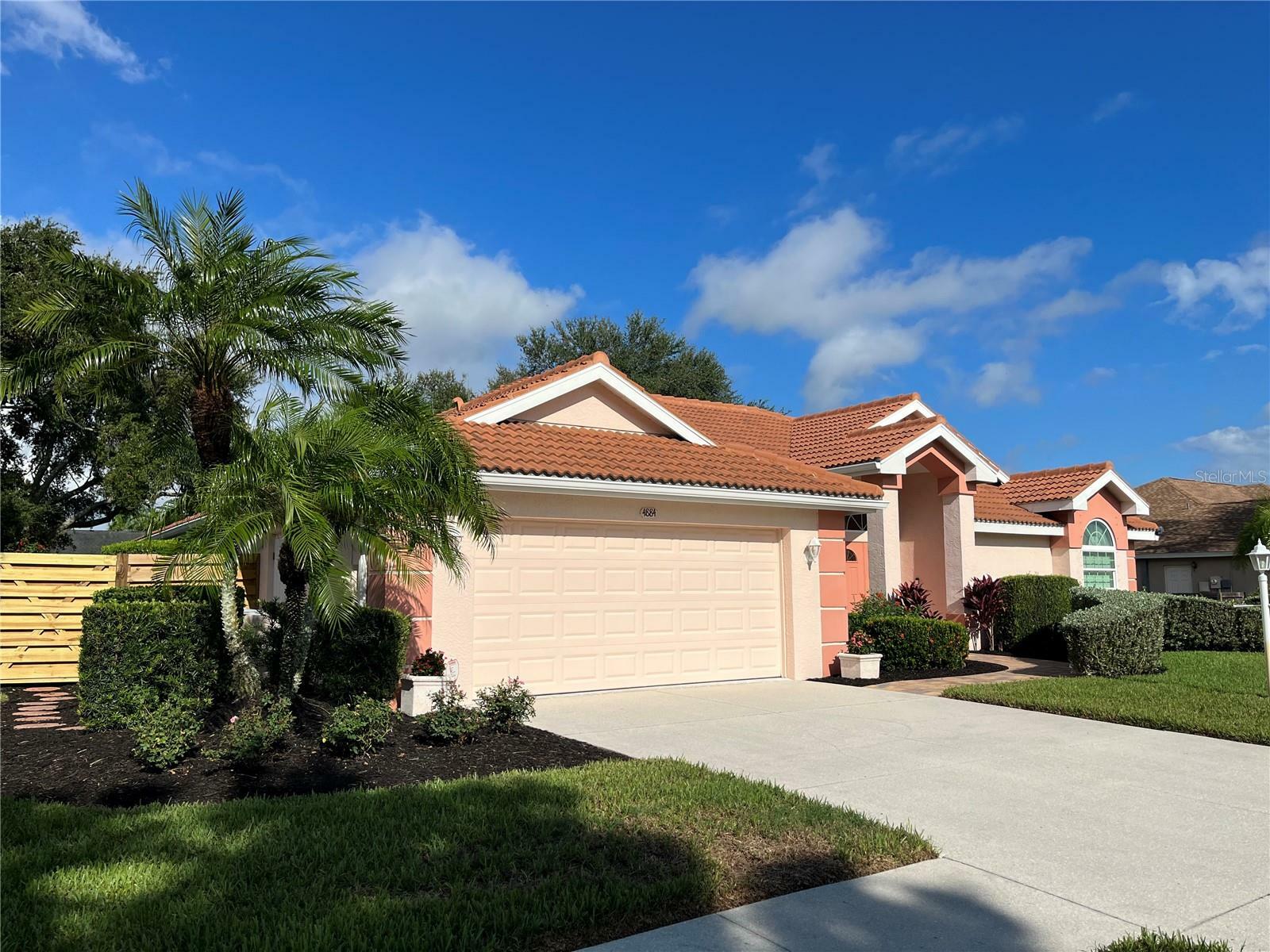 Property Photo:  4884 Wood Pointe Way  FL 34233 