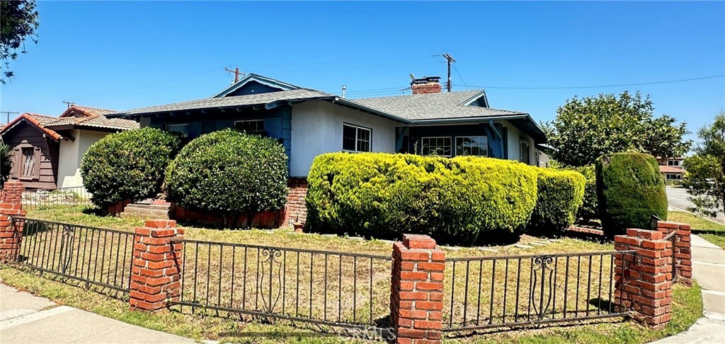 Property Photo:  16818 Kornblum Avenue  CA 90504 