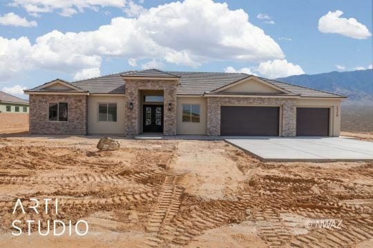 Property Photo:  228 S Josie Ann Way  AZ 86432 