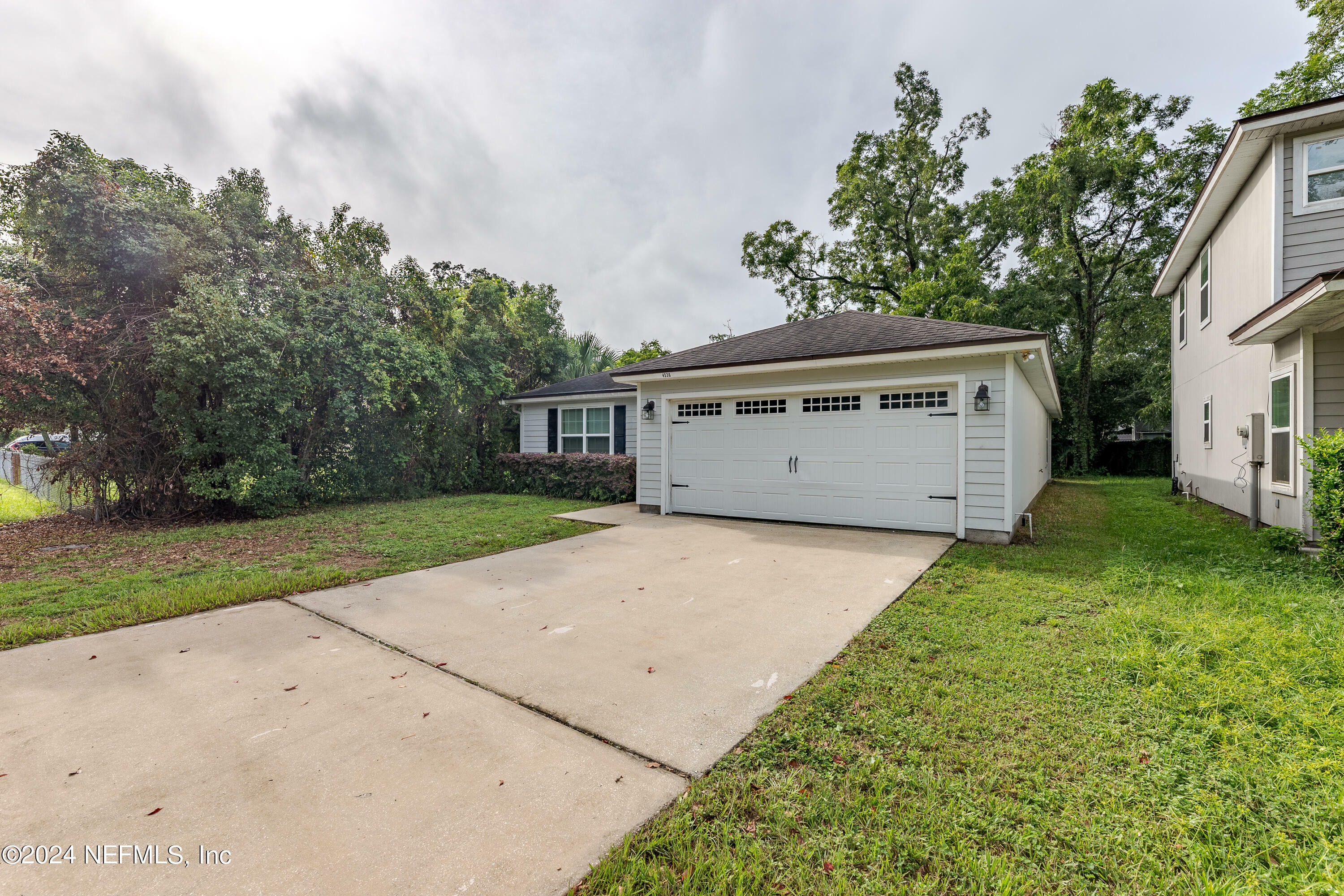 Property Photo:  4536 Alpha Avenue  FL 32205 