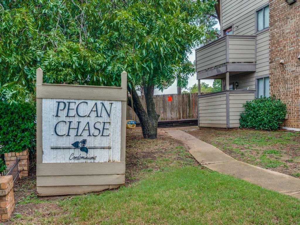 Property Photo:  1608 Pecan Chase Circle 42  TX 76012 